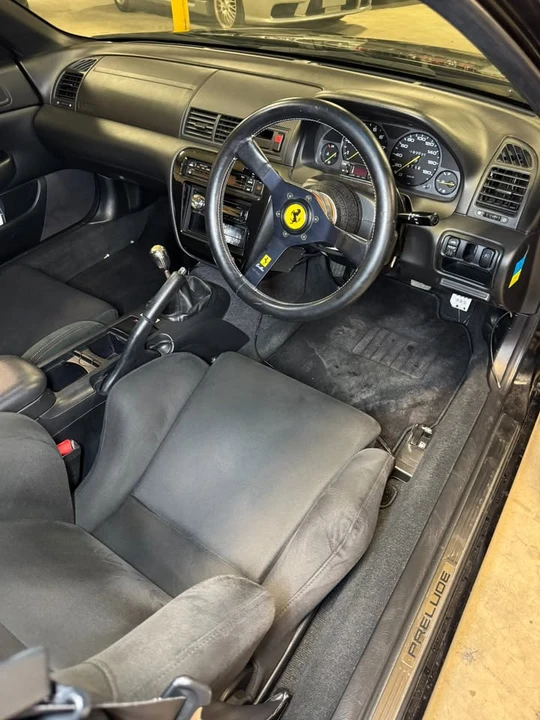 1999 Honda Prelude 5th Gen - Image 13 of 19