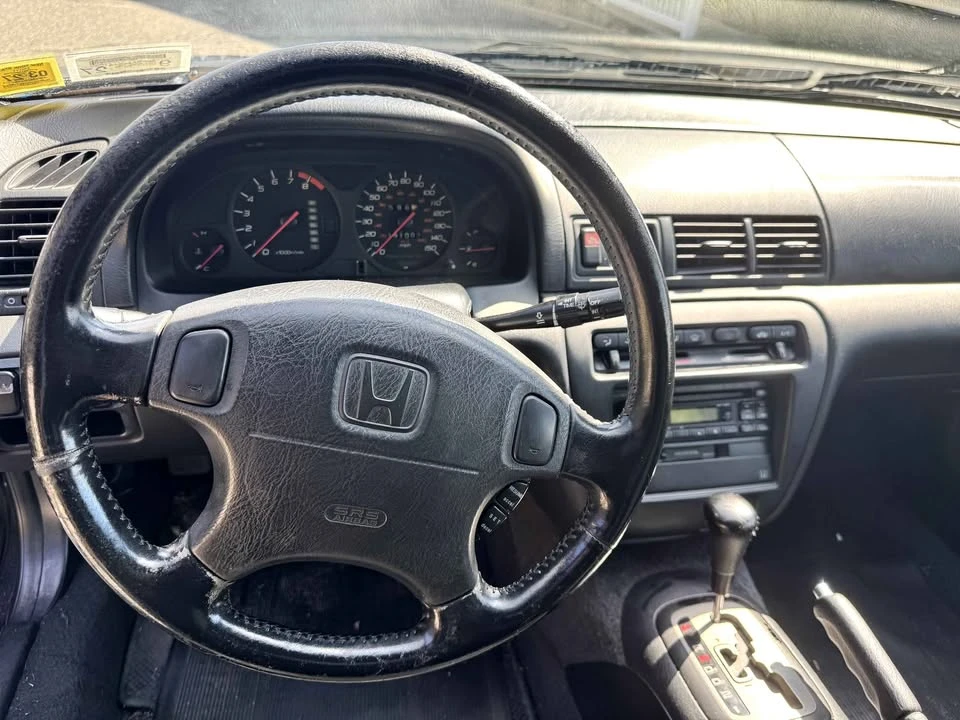 1999 Honda Prelude 5th Gen - Image 5 of 10