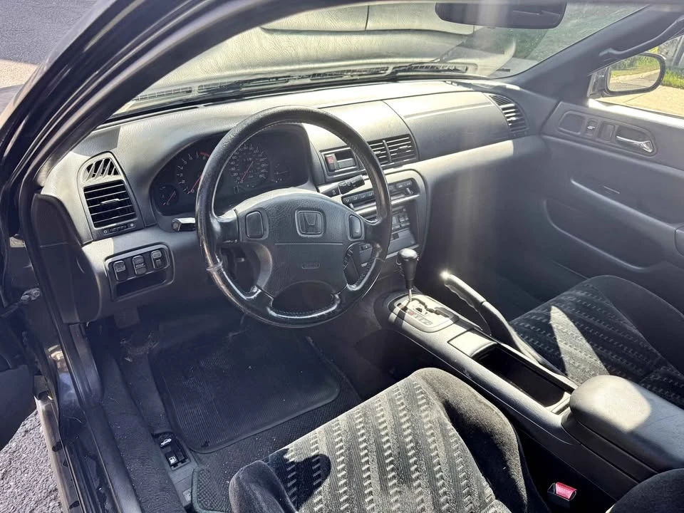 1999 Honda Prelude 5th Gen - Image 4 of 10