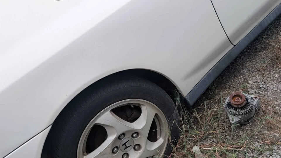1999 Honda Prelude 5th Gen - Image 12 of 17