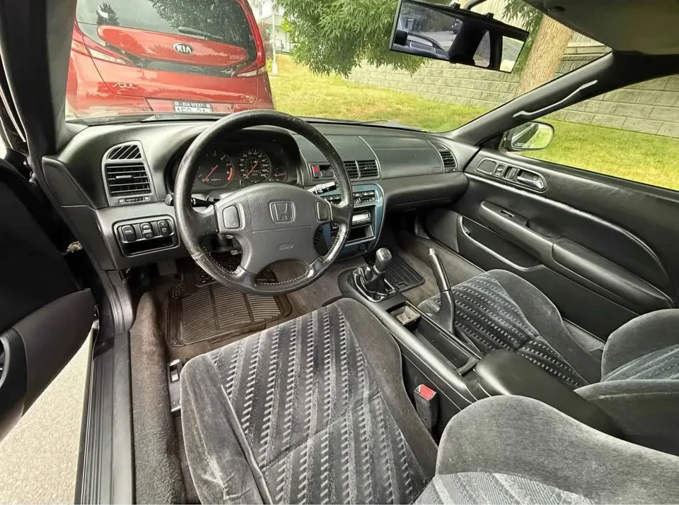 1999 Honda Prelude 5th Gen - Image 5 of 11