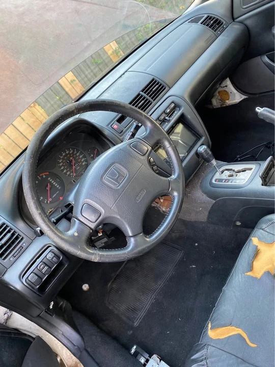 1999 Honda Prelude 5th Gen - Image 5 of 9
