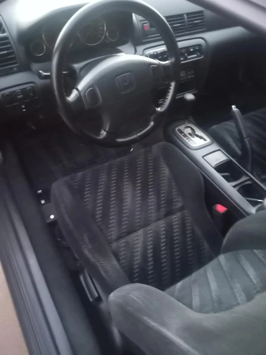 1999 Honda Prelude 5th Gen - Image 13 of 21