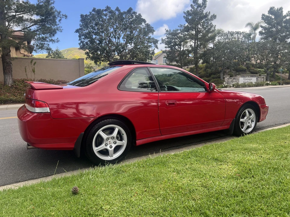 1999 Honda Prelude 5th Gen - Image 7 of 31