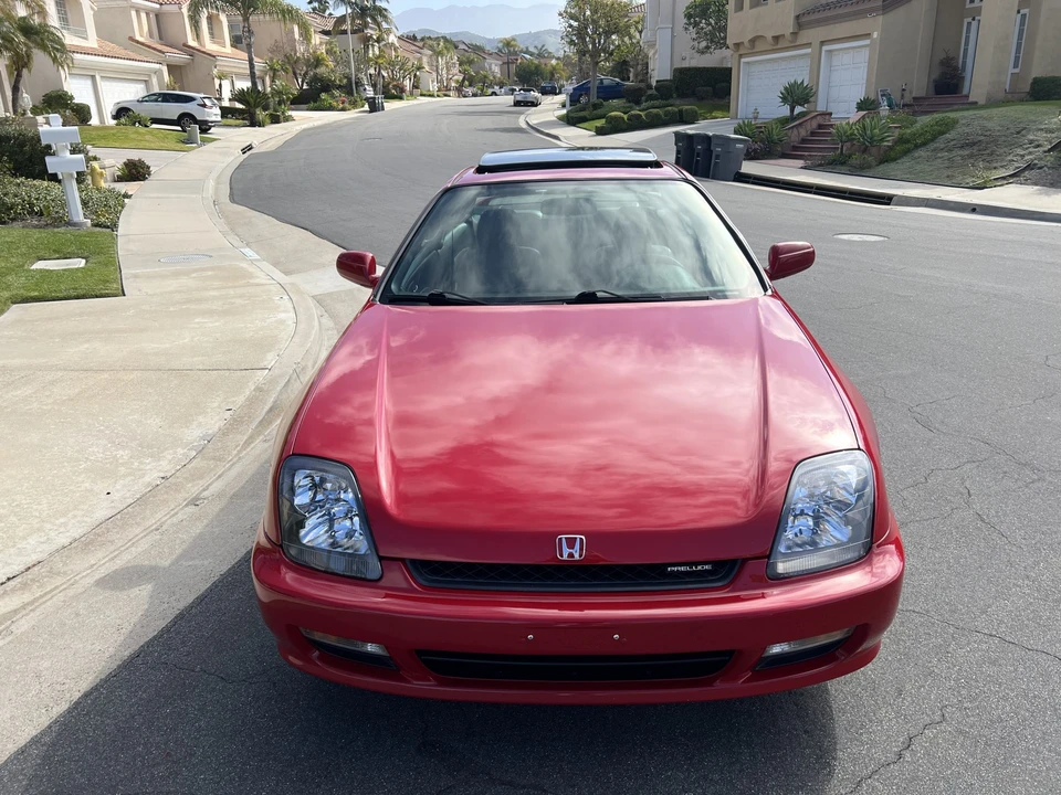 1999 Honda Prelude 5th Gen - Image 14 of 31