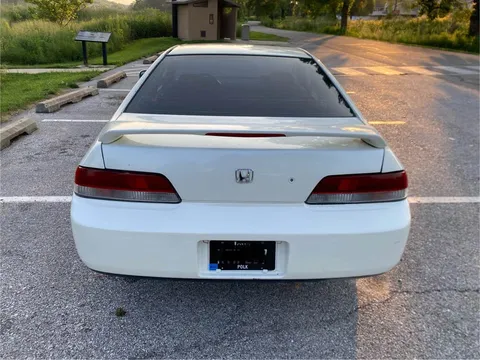 1999 Honda Prelude 5th Gen - Image 4 of 11