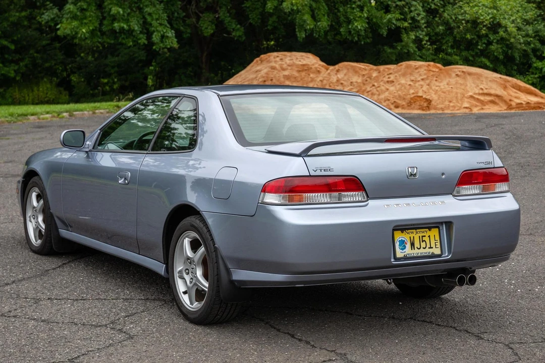1999 Honda Prelude 5th Gen - Image 4 of 31