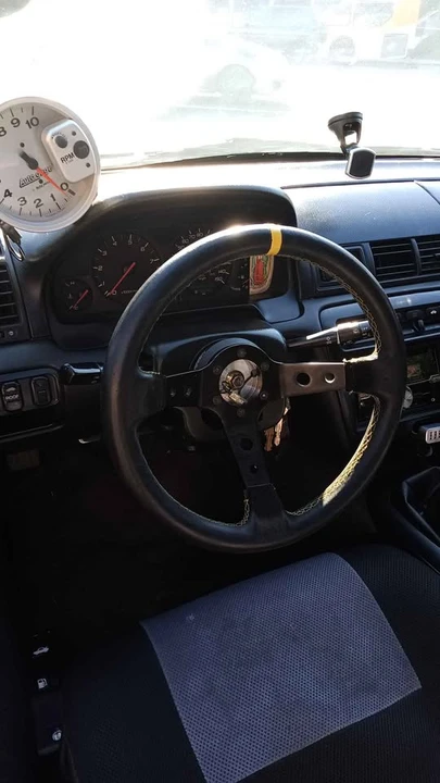 1999 Honda Prelude 5th Gen - Image 4 of 11