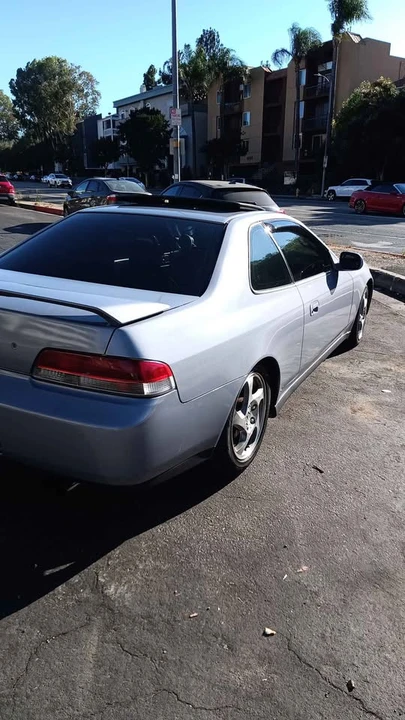 1999 Honda Prelude 5th Gen - Image 6 of 11