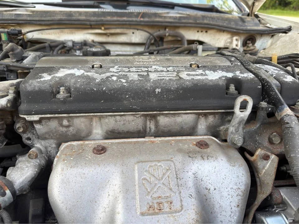 1999 Honda Prelude 5th Gen - Image 17 of 20