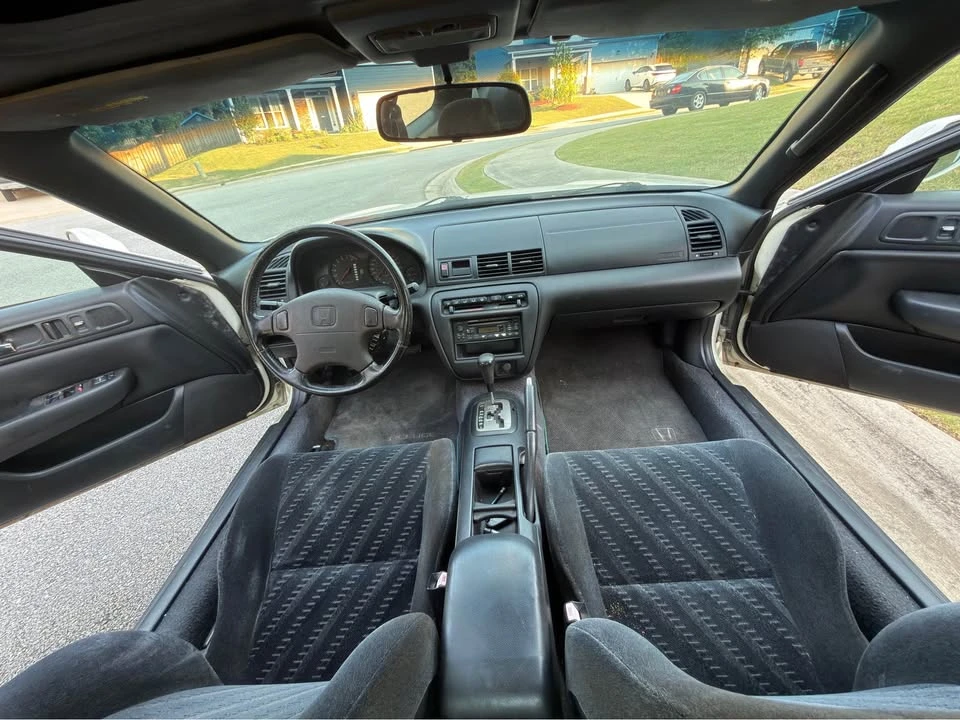 1999 Honda Prelude 5th Gen - Image 8 of 20