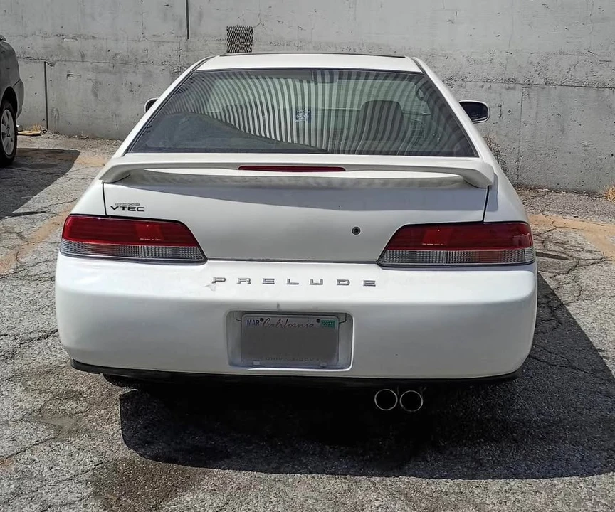 1999 Honda Prelude 5th Gen - Image 4 of 8