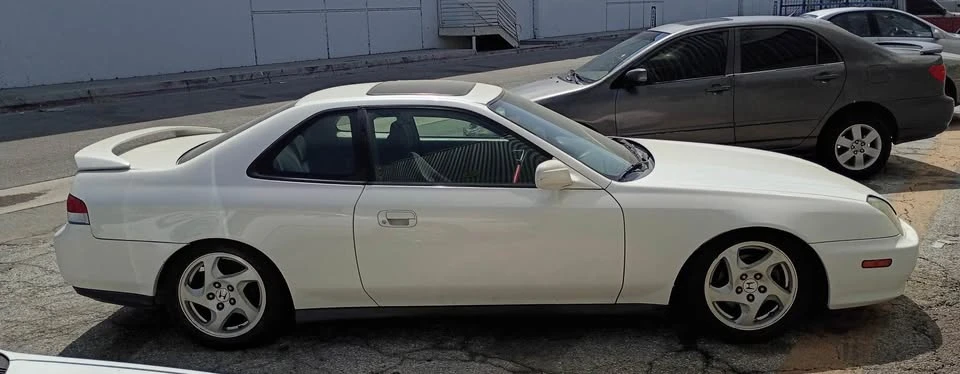 1999 Honda Prelude 5th Gen - Image 2 of 8