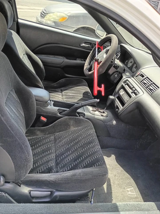 1999 Honda Prelude 5th Gen - Image 5 of 8
