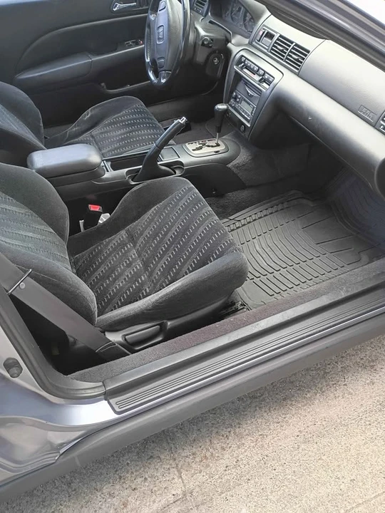 1999 Honda Prelude 5th Gen - Image 5 of 10