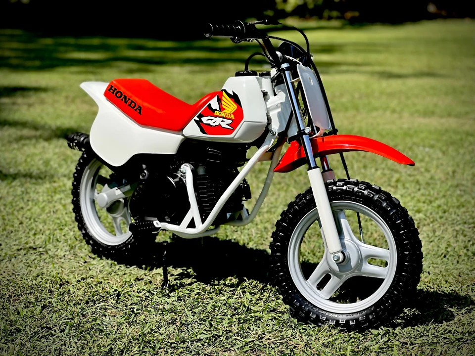 1999 Honda Motorcycles - Image 2 of 31