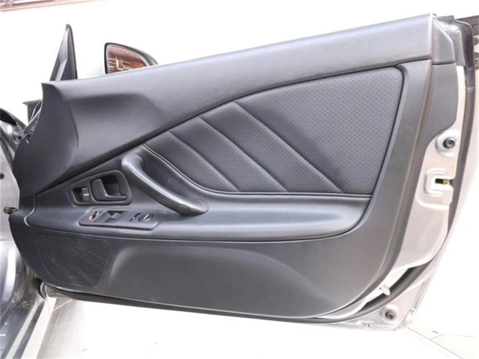 1999 Honda AP1 S2000 - Image 26 of 31