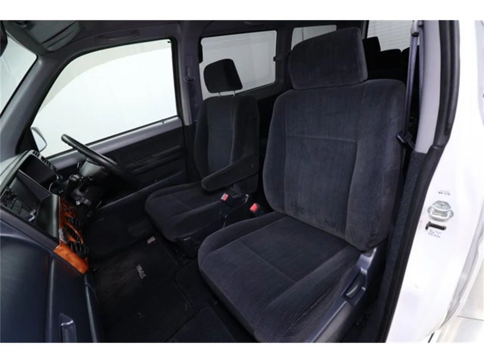 1999 Honda Stepwgn - Image 17 of 31