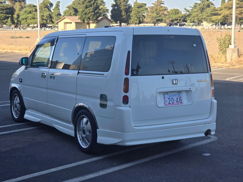 1999 Honda Stepwgn - Image 13 of 31