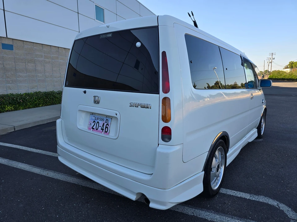 1999 Honda Stepwgn - Image 18 of 31
