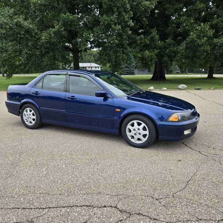 1999 Honda Torneo - Image 20 of 31