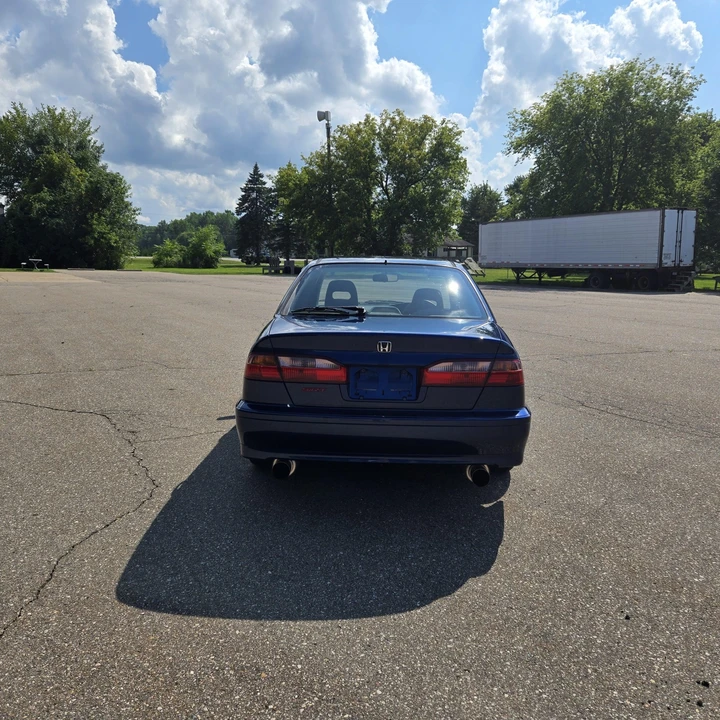 1999 Honda Torneo - Image 10 of 31