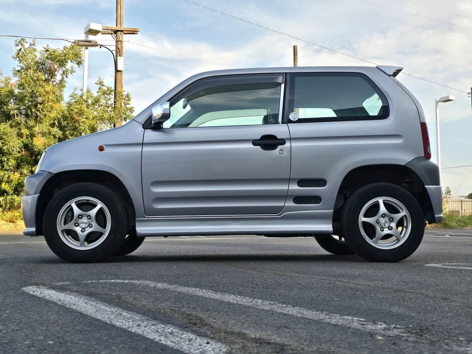 1999 Honda Z 2nd Gen - Image 17 of 31