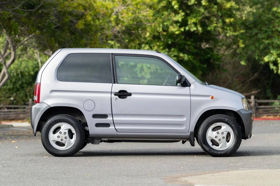 1999 Honda Z 2nd Gen - Image 3 of 31