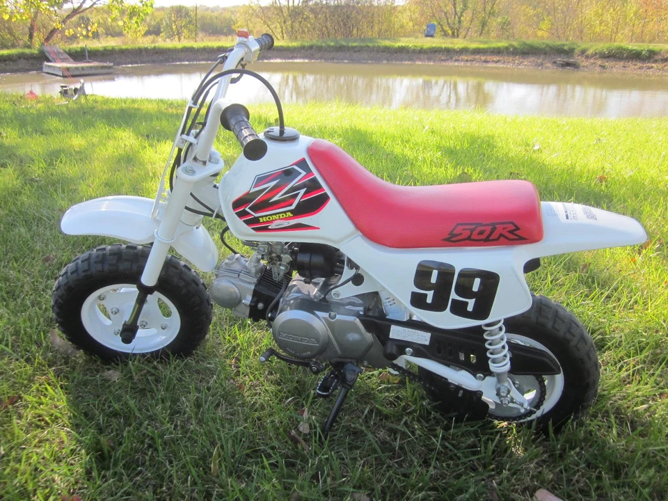 1999 Honda Motorcycles - Image 8 of 31