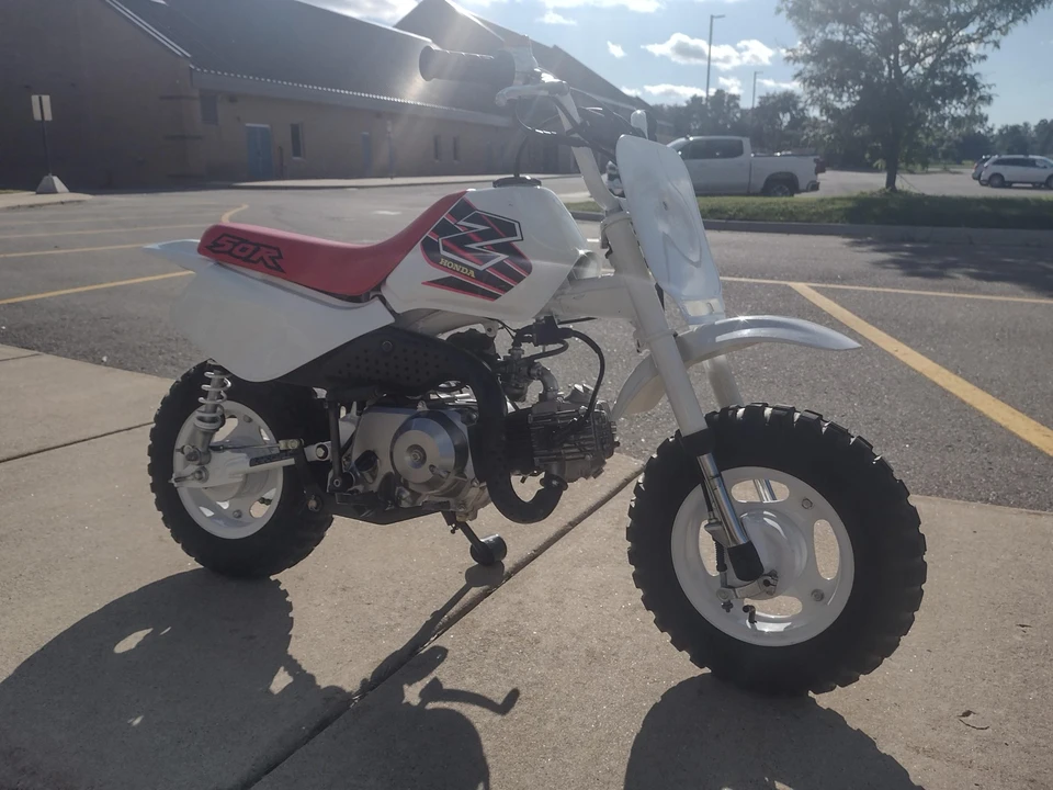 1999 Honda Motorcycles - Image 8 of 31
