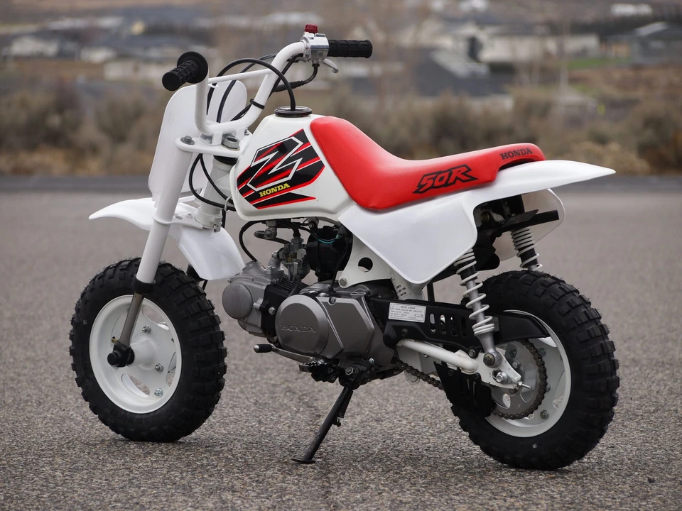 1999 Honda Motorcycles - Image 16 of 31