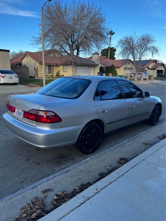 1999 Honda Accord 6th Gen - Image 3 of 6