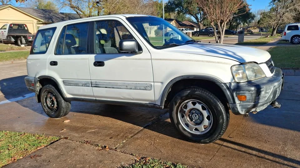 1999 Honda CR-V 1st Gen - Image 3 of 3