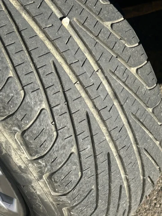 1999 Honda Odyssey - Image 10 of 11