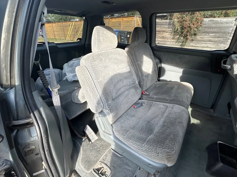 1999 Honda Odyssey - Image 5 of 11