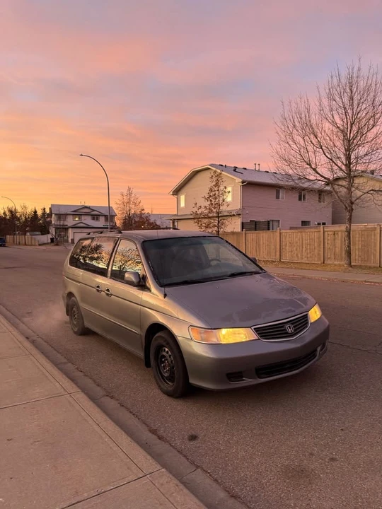 1999 Honda Odyssey - Image 5 of 6