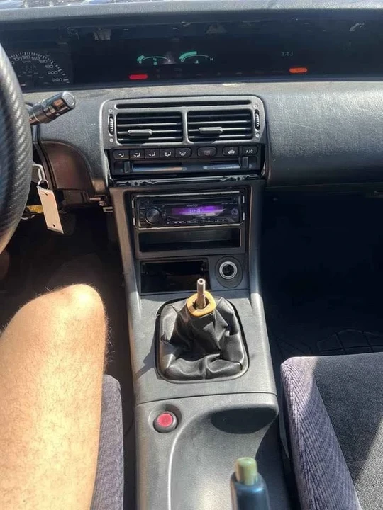 1999 Honda Prelude 5th Gen - Image 9 of 10