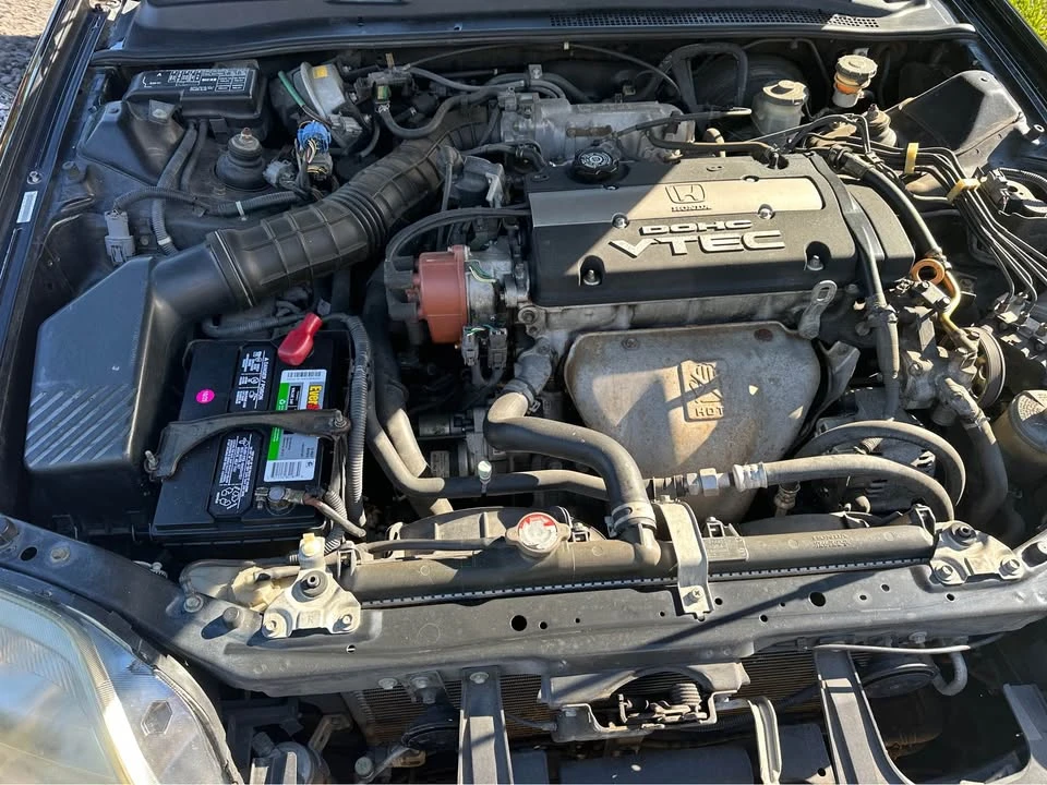 1999 Honda Prelude 5th Gen - Image 5 of 10