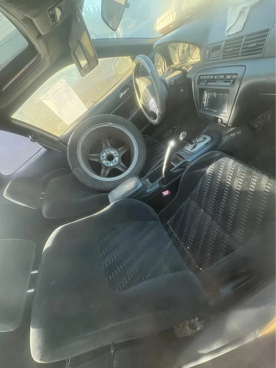 1999 Honda Prelude 5th Gen - Image 6 of 7
