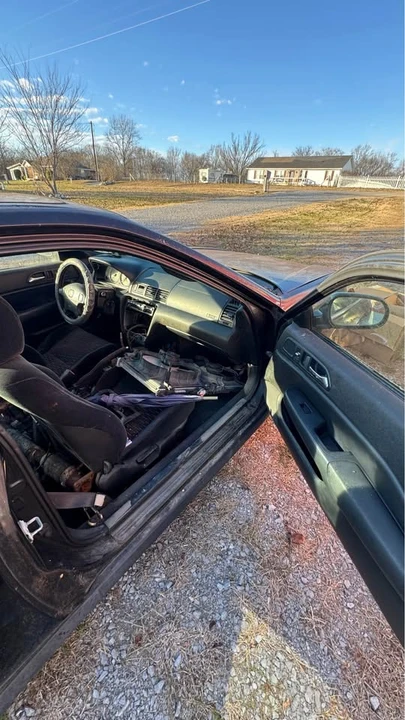 1999 Honda Prelude 5th Gen - Image 15 of 19