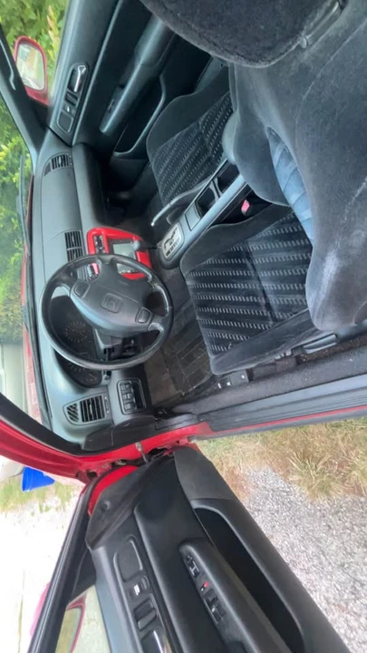 1999 Honda Prelude 5th Gen - Image 4 of 9