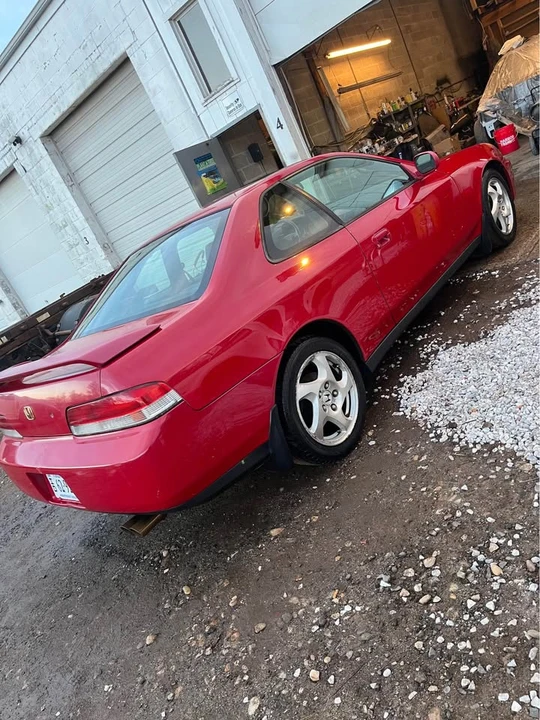 1999 Honda Prelude 5th Gen - Image 5 of 10