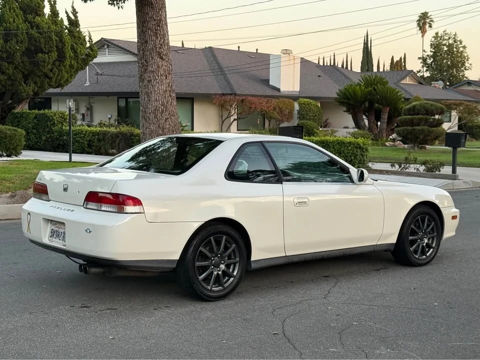 1999 Honda Prelude 5th Gen - Image 3 of 12