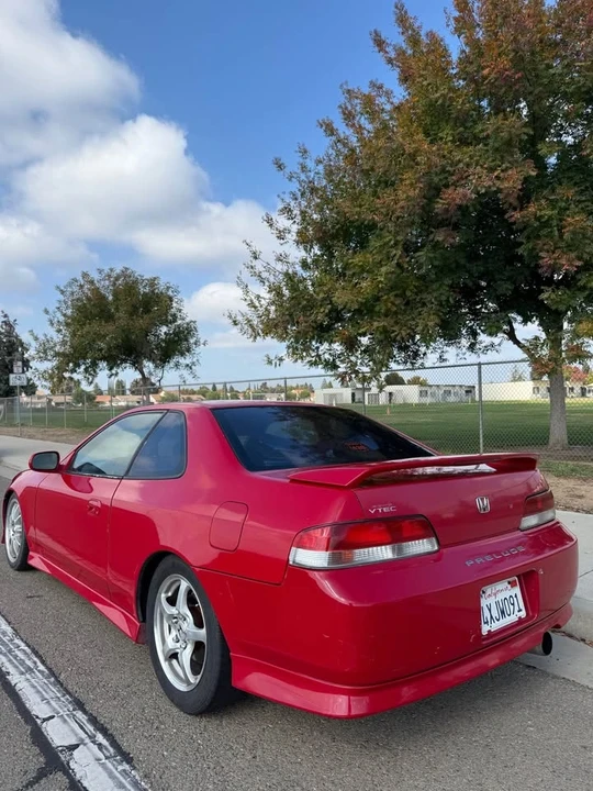 1999 Honda Prelude 5th Gen - Image 6 of 14