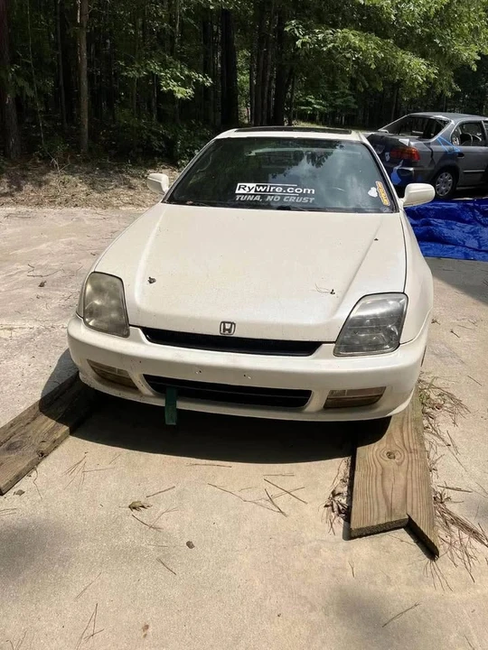 1999 Honda Prelude 5th Gen - Image 2 of 6