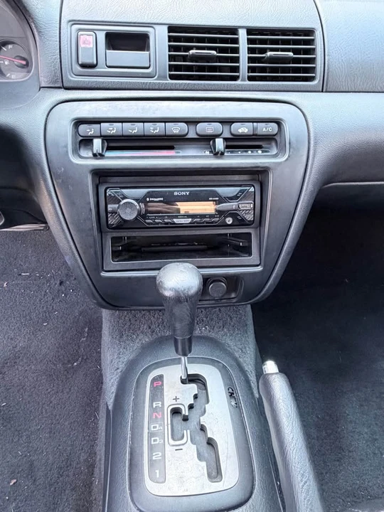 1999 Honda Prelude 5th Gen - Image 6 of 8