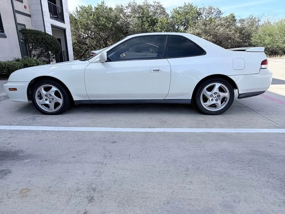 1999 Honda Prelude 5th Gen - Image 2 of 8