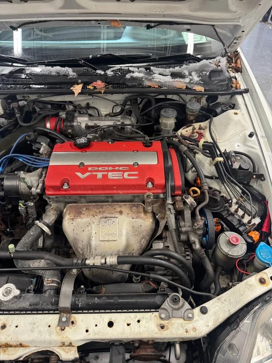 1999 Honda Prelude 5th Gen - Image 12 of 12