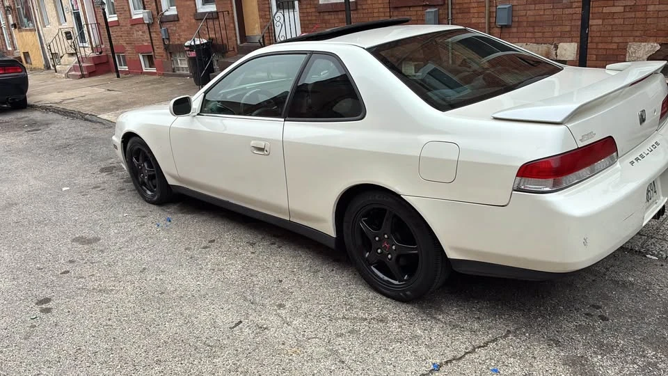 1999 Honda Prelude 5th Gen - Image 2 of 9