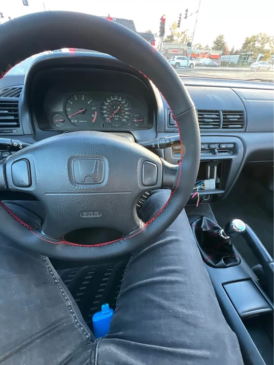 1999 Honda Prelude 5th Gen - Image 6 of 6